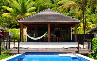 3 Great Ways to Incorporate a Bali Hut into Your Yard