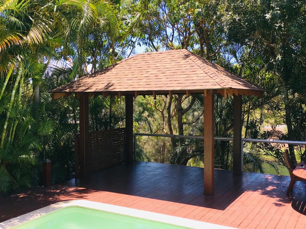 Refurbishing with Alternative Roofing: 4 Summer Ready Ways